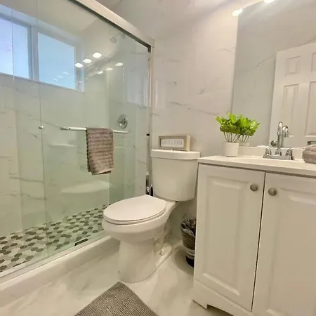 Beautiful & Relax Family House 2/1- Free Parking Villa Miami Exterior photo