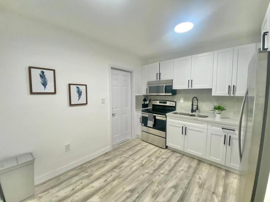 Beautiful & Relax Family House 2/1- Free Parking Casa vacanze Miami